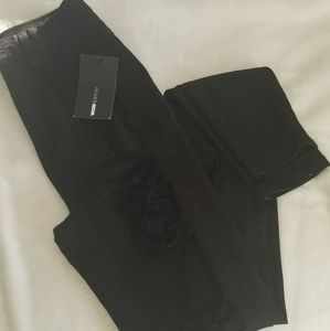 Black high-waisted jeans